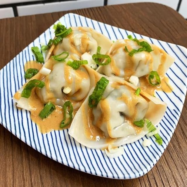 Chicken Wonton with Sesame Sauce.