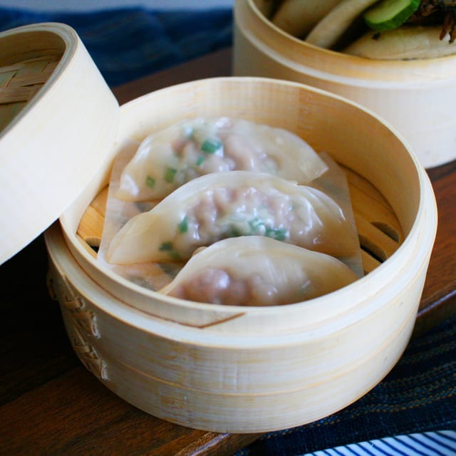 25 Steamed Vegan Dumplings.